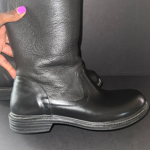 Bogs Women’s  Waterproof Boots - Picture 6 of 17